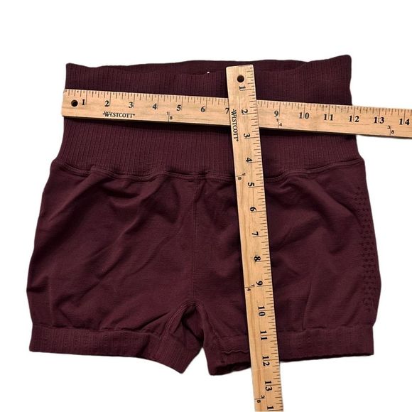 Free People Movement Good Karma Running Shorts - Picture 8 of 13